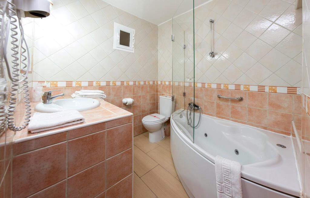 Hostal Marino Sant Antoni de Portmany Extérieur photo